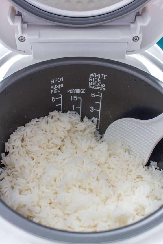 
 Pemerintah Mulai Salurkan Rice Cooker Gratis Bulan Ini (Foto: Istimewa)